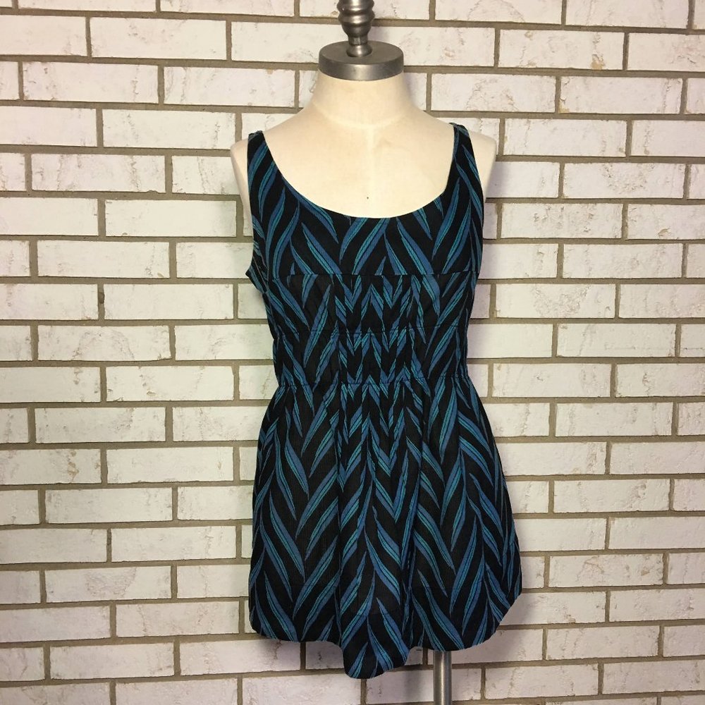 a.n.a. | Black/Teal Sleeveless Top Sz M